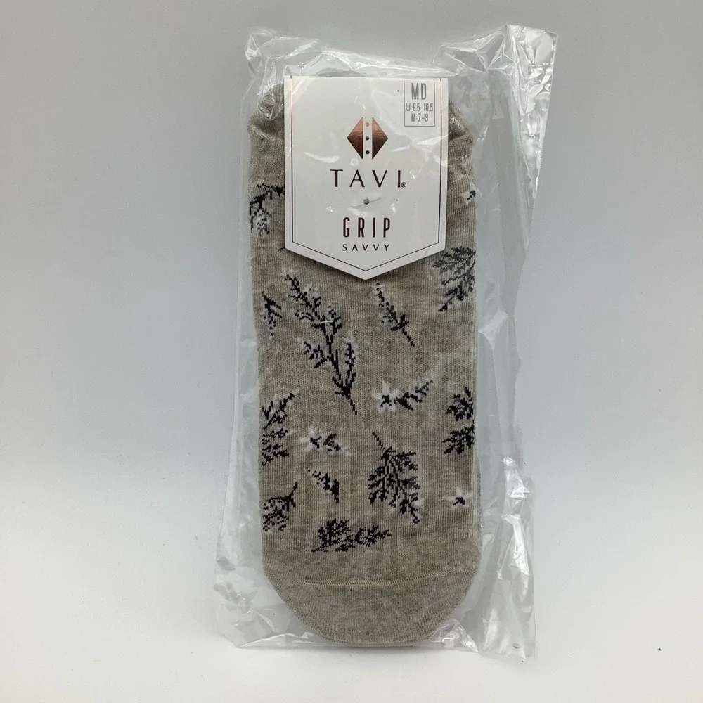 Tavi Savvy Grip Socks Womens Shitake‎ Heather Botanical Yoga Barre Size M NWT